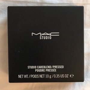 Mac pressed powder